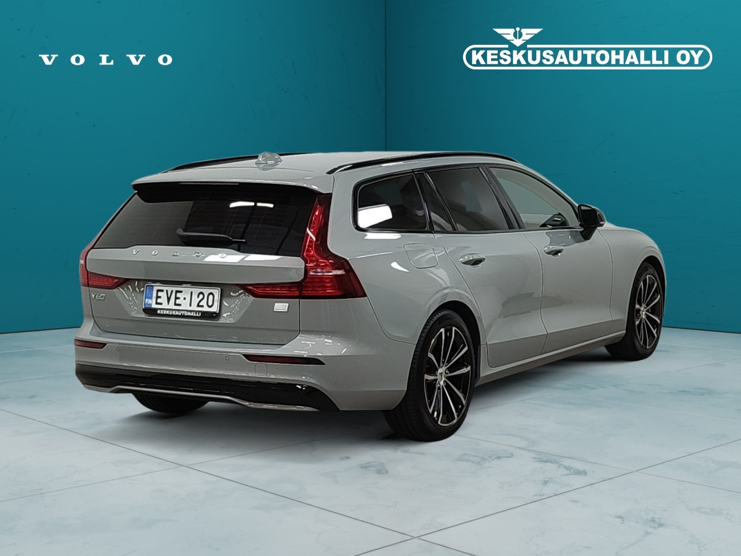VOLVO V60 2024