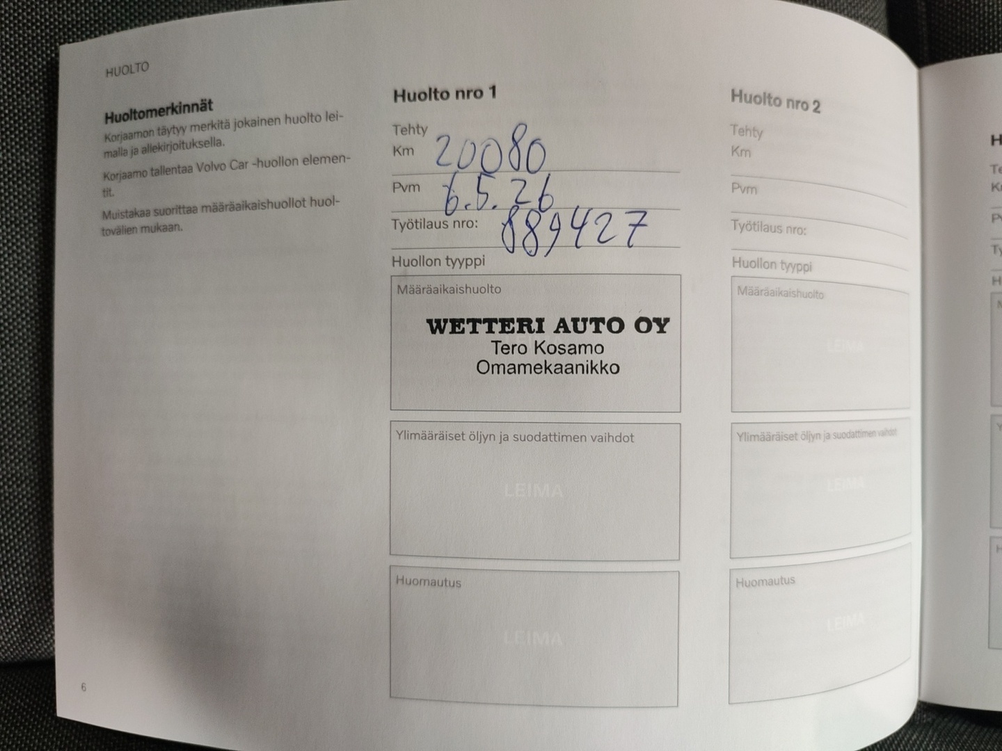 VOLVO XC40 2025