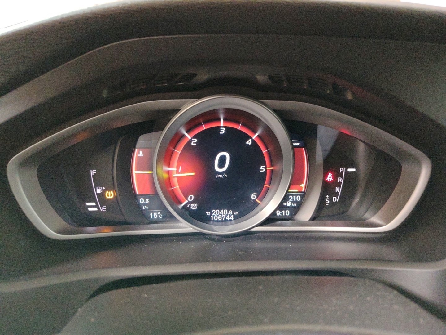 VOLVO V40 Cross Country 2018