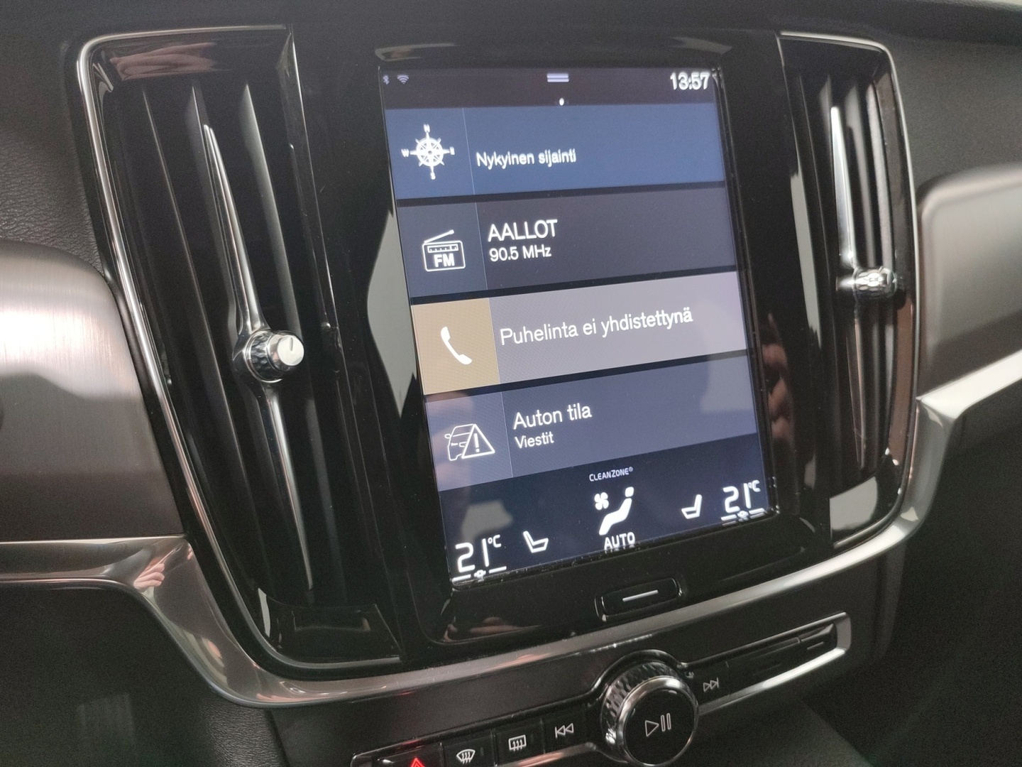 VOLVO V90 2019