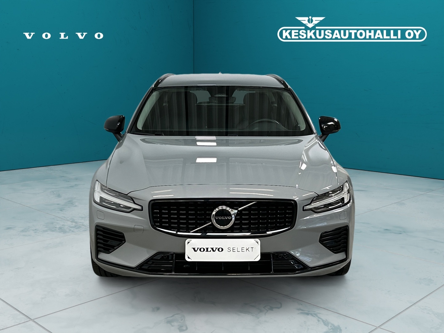 VOLVO V60 2024