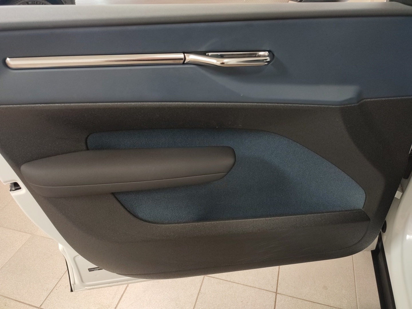 VOLVO EX30 2024