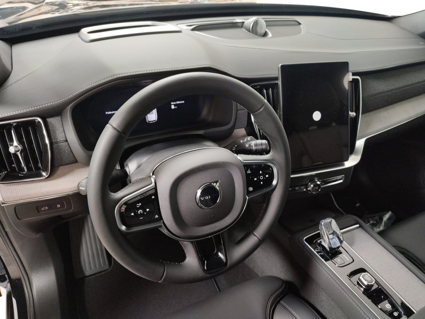 VOLVO XC90 2