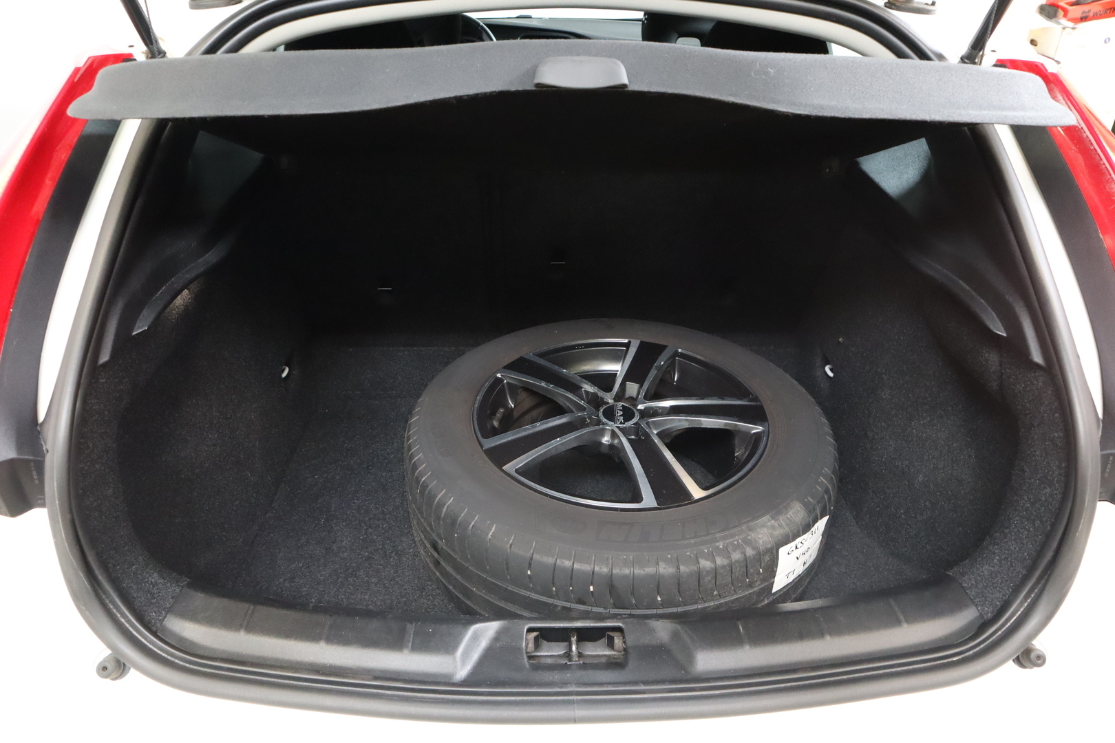 VOLVO V40 CROSS COUNTRY 2013