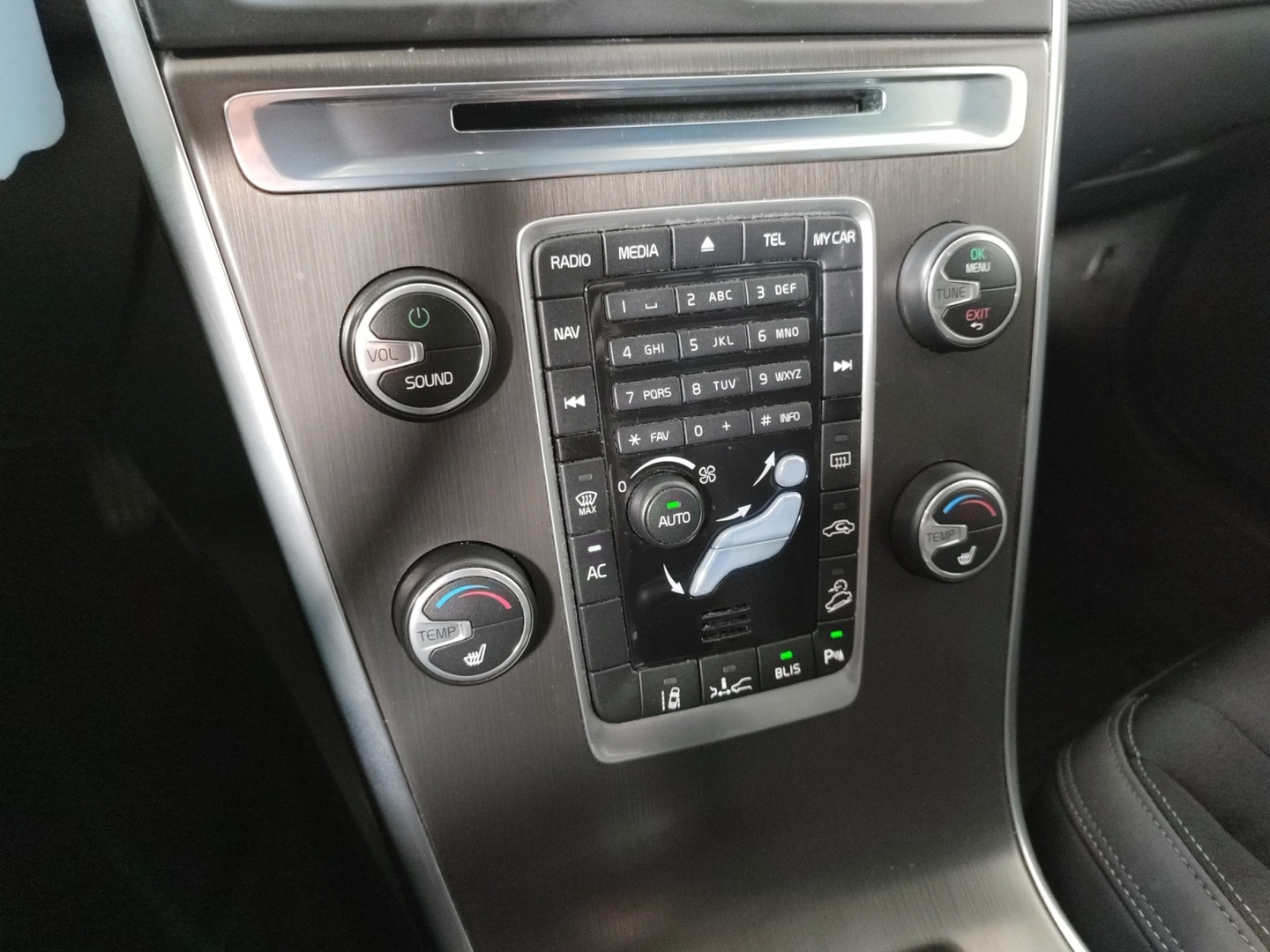 VOLVO XC60 2014