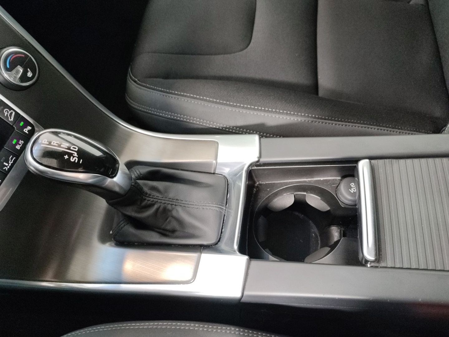 VOLVO XC60 2014