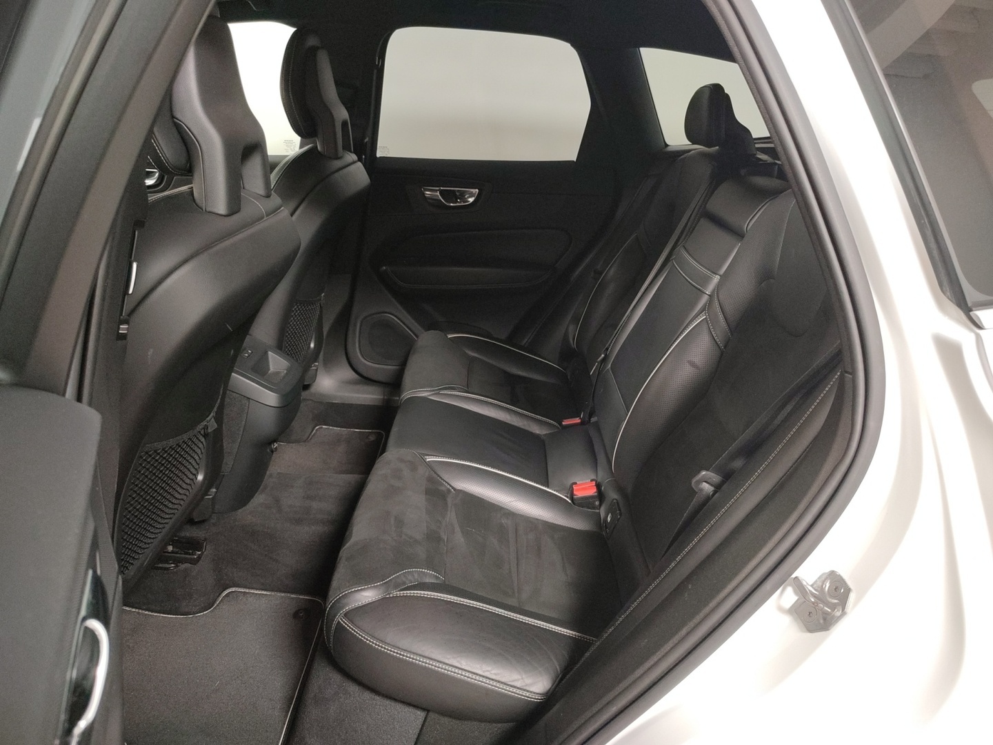 VOLVO XC60 2018