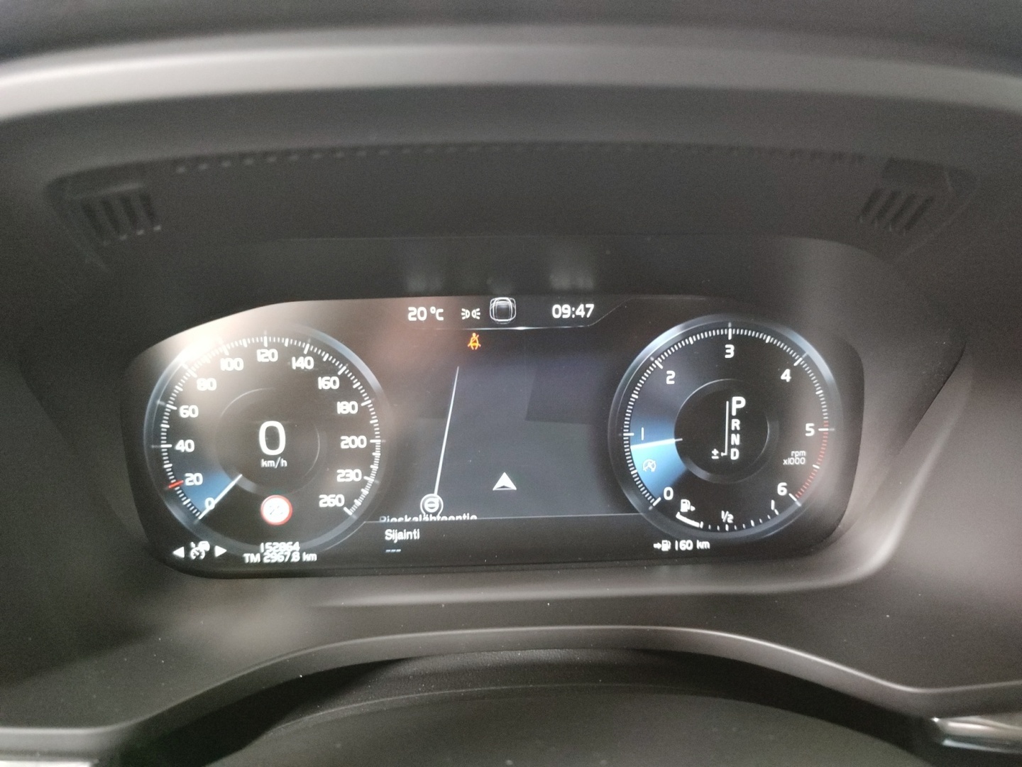 VOLVO XC60 2018