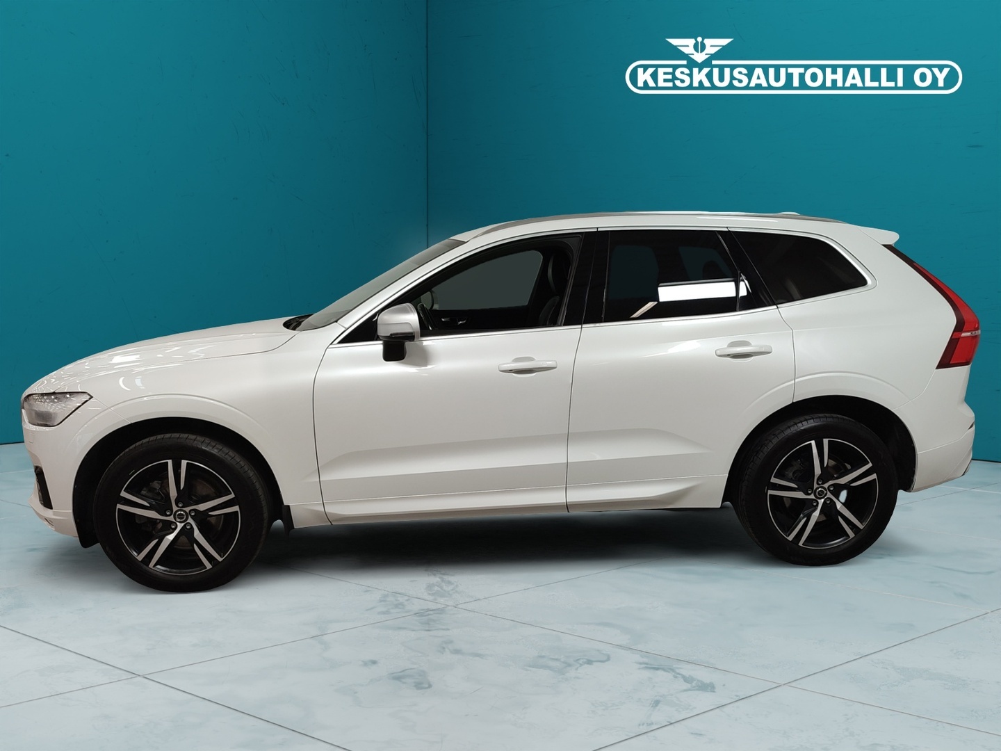 VOLVO XC60 2018