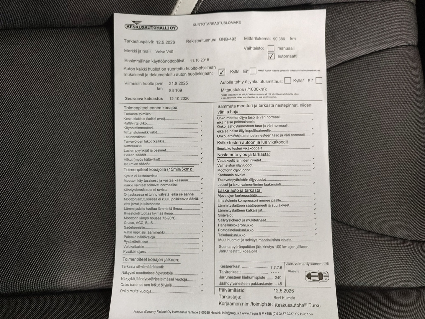 VOLVO V40 2019