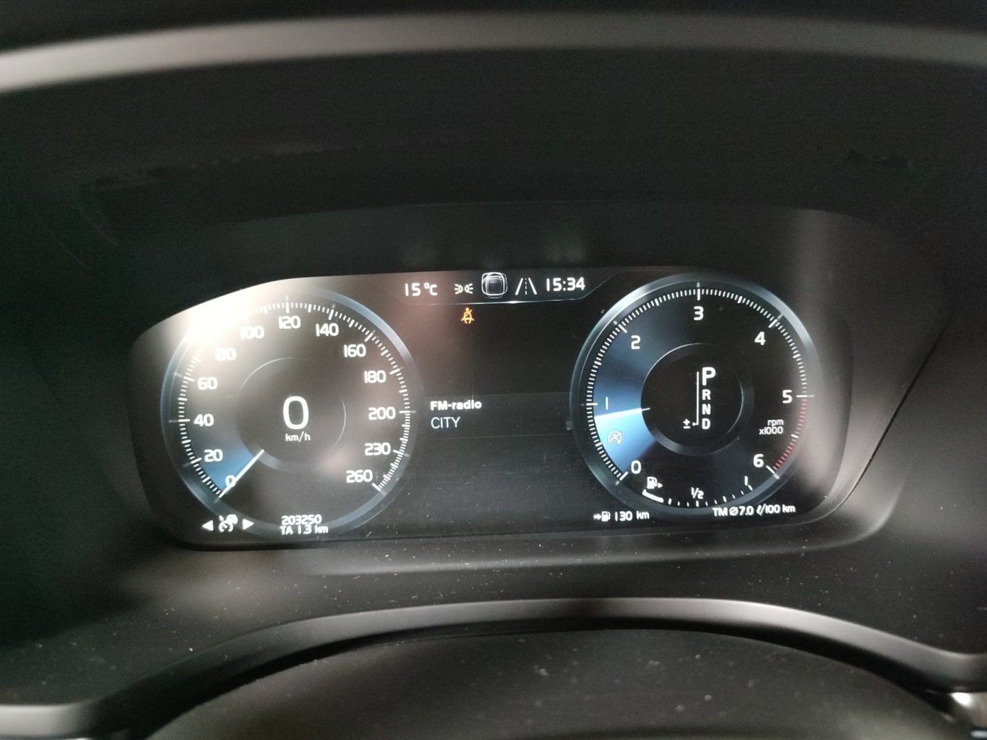 VOLVO V60 2020