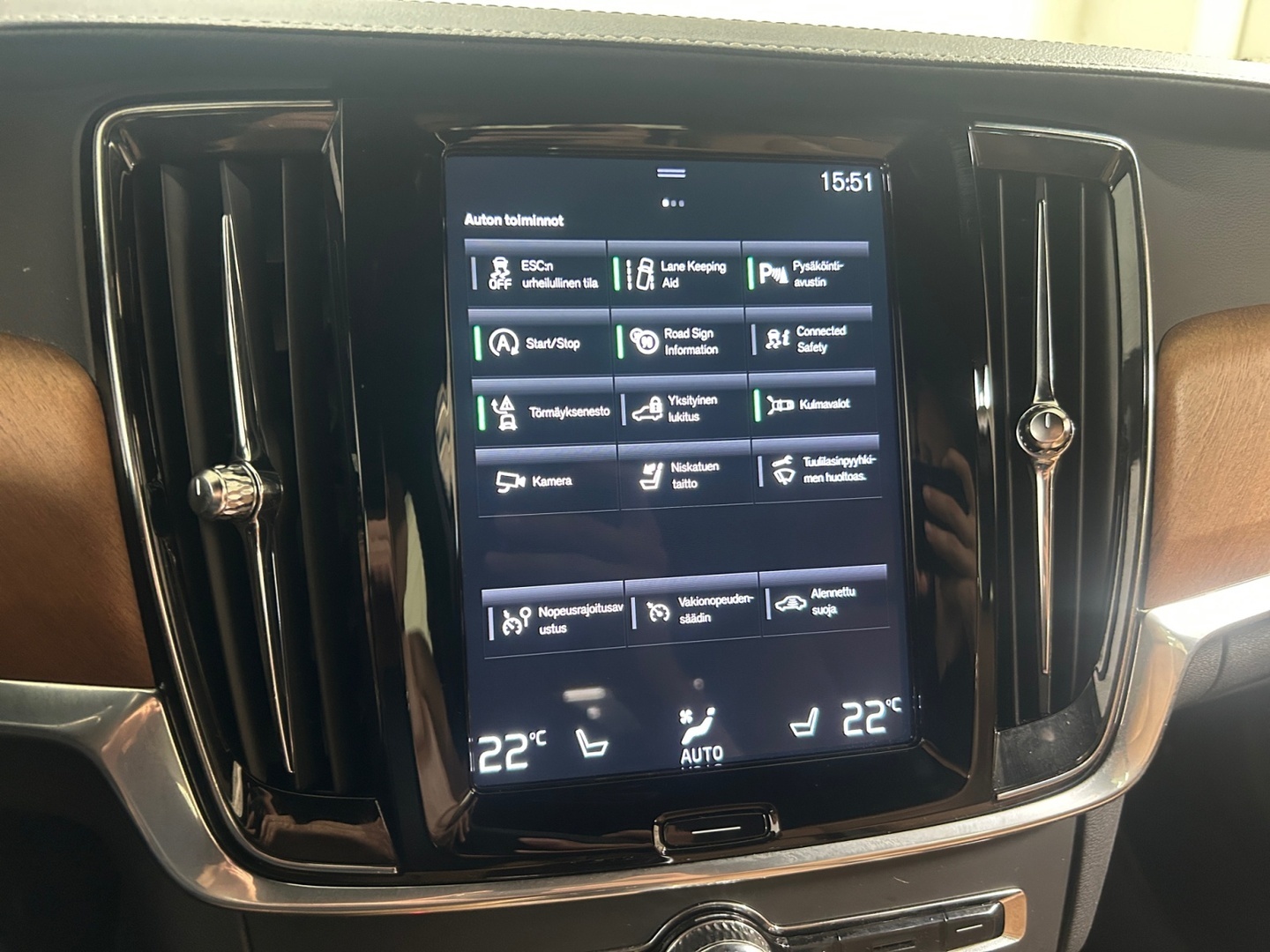 VOLVO V90 2020
