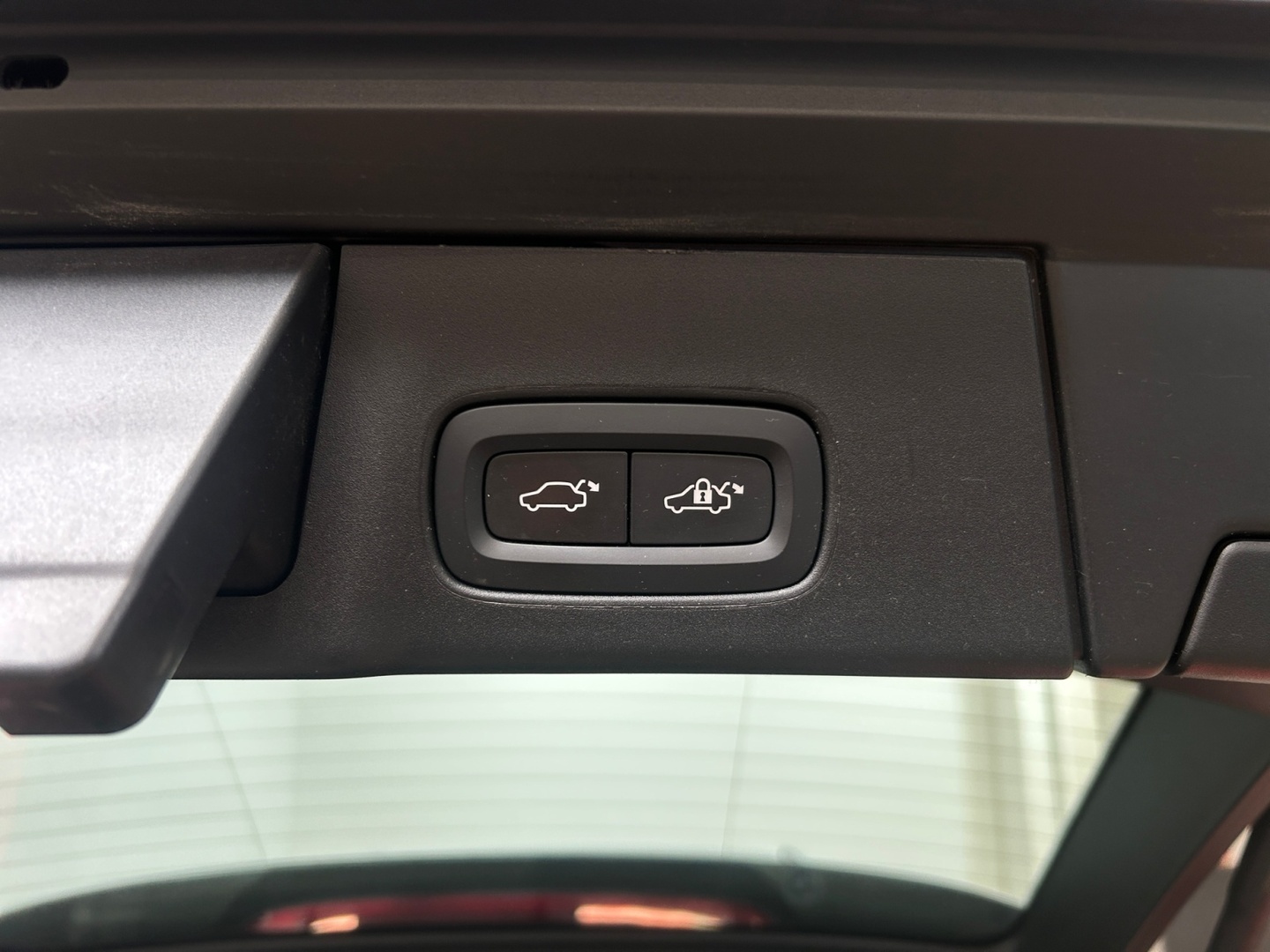 VOLVO V90 2020