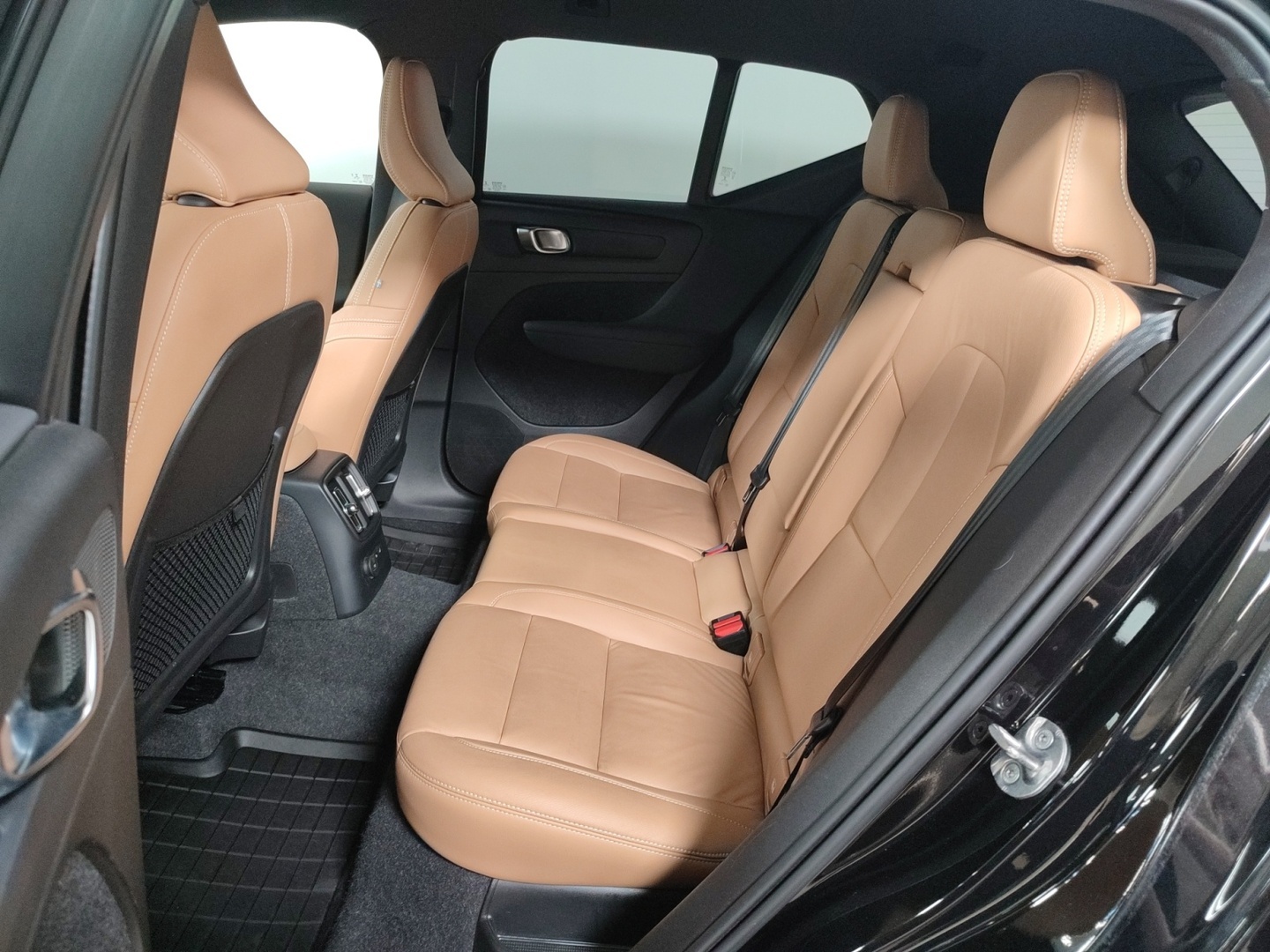 VOLVO XC40 2022