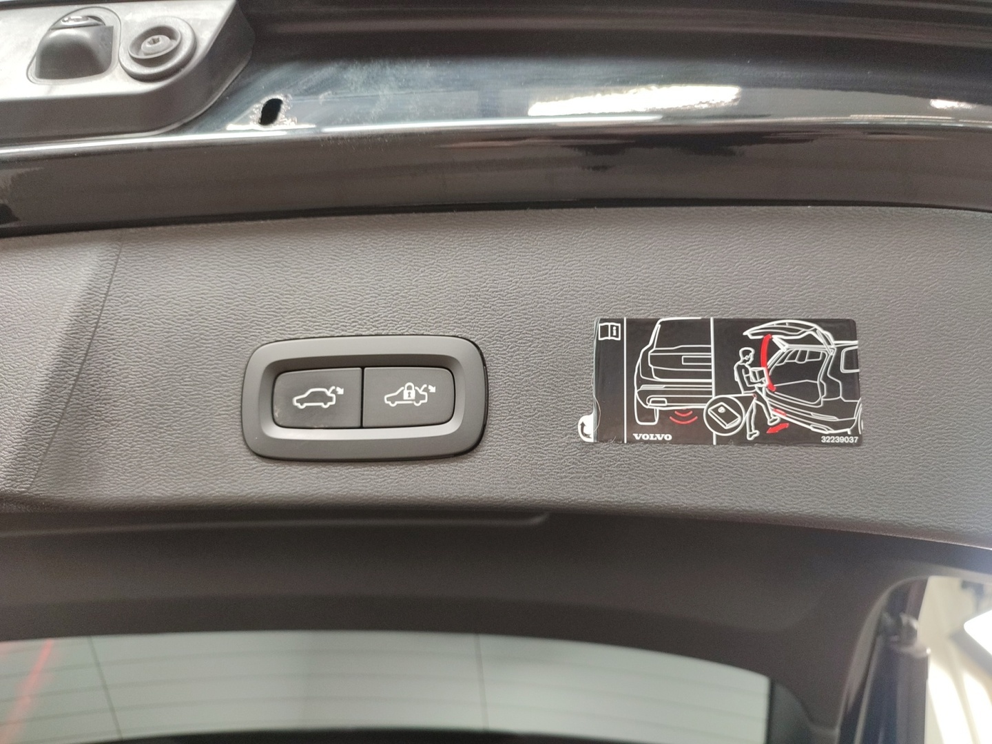 VOLVO XC40 2022
