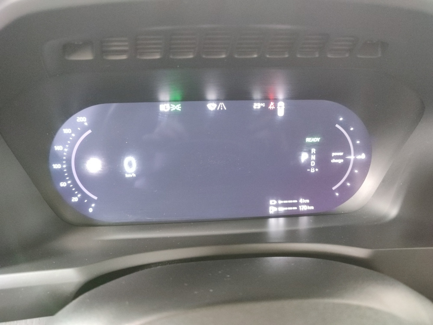 VOLVO XC90 2023