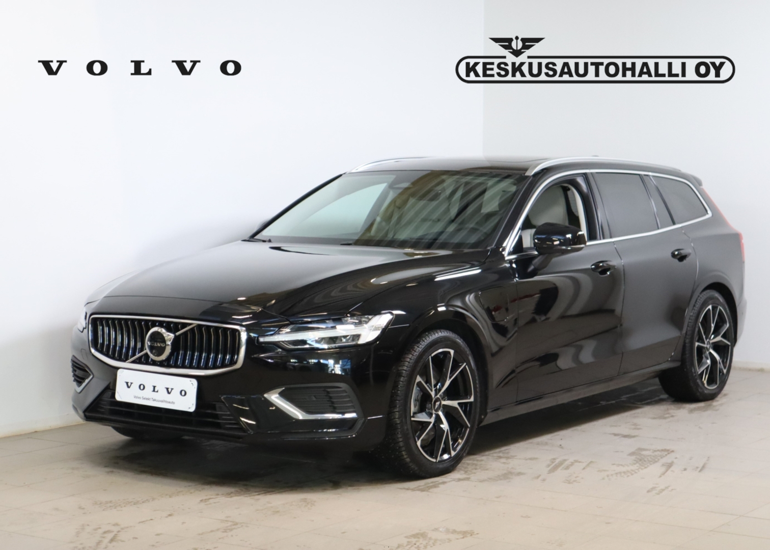 VOLVO V60 2025