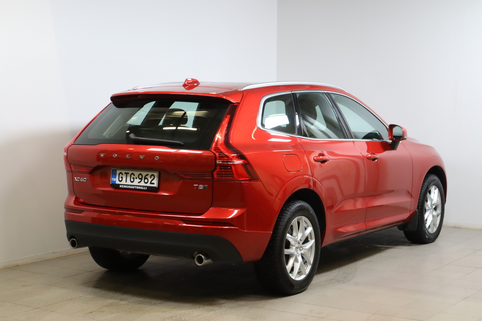 VOLVO XC60 2020