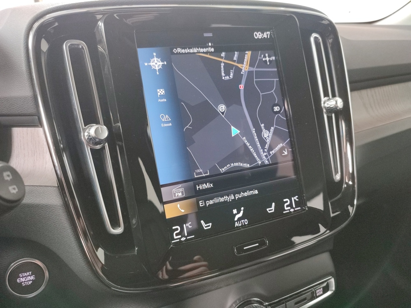 VOLVO XC40 2022