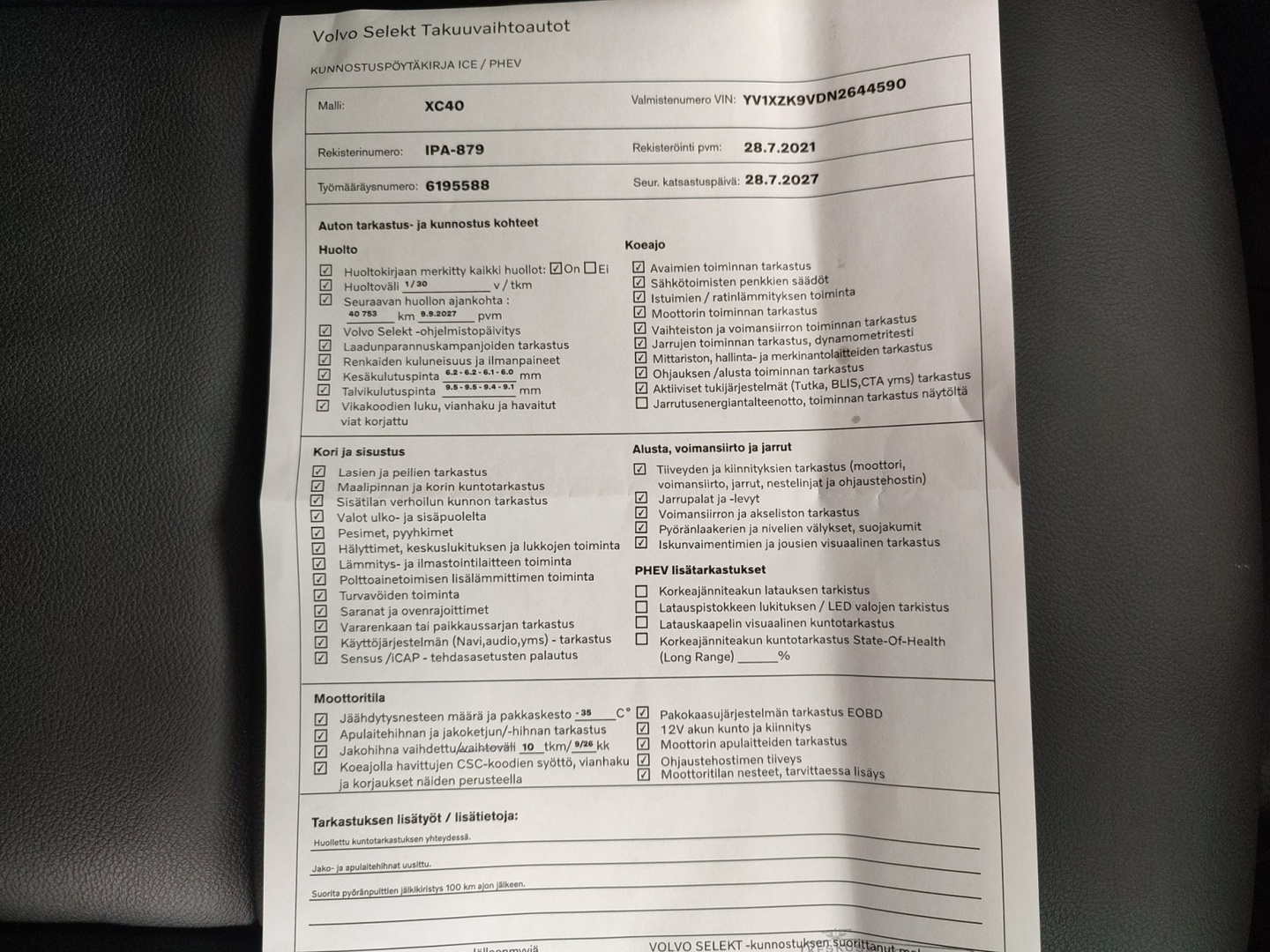 VOLVO XC40 2022