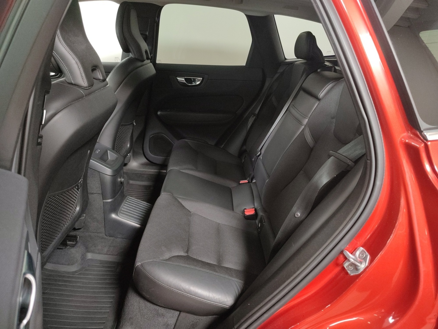 VOLVO XC60 2020