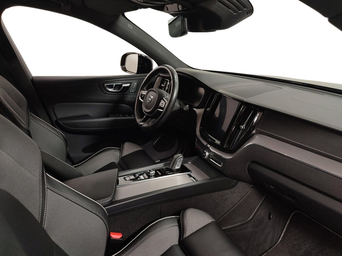 VOLVO XC60 2020