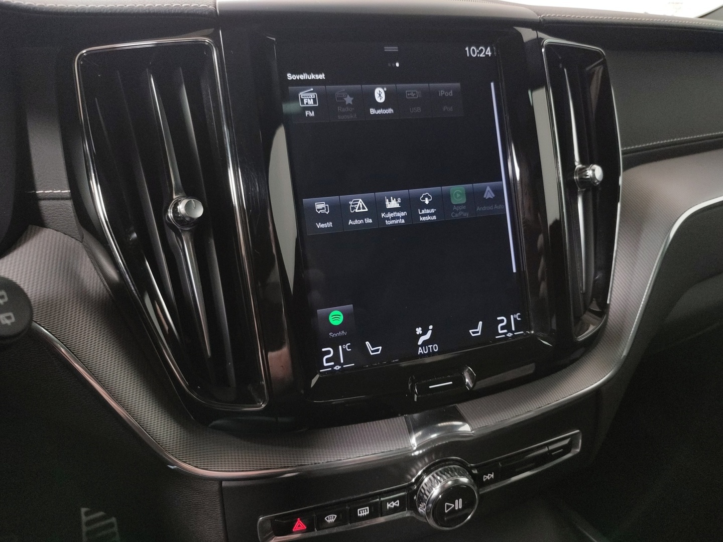 VOLVO XC60 2020