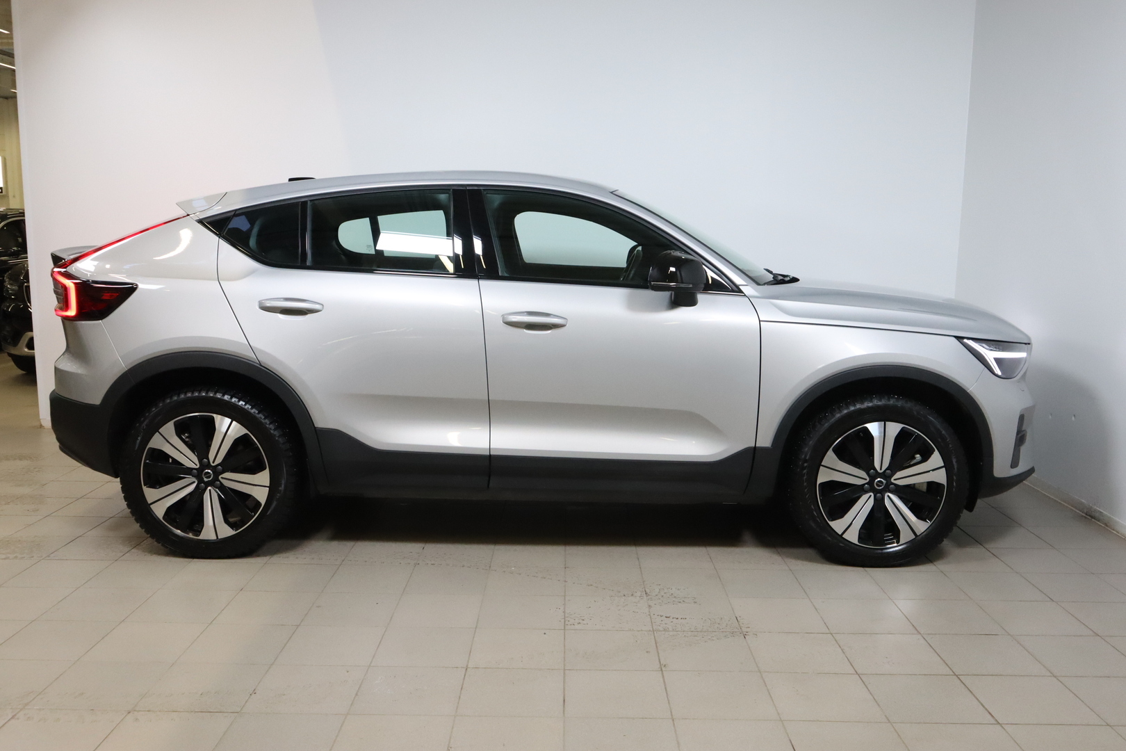 VOLVO C40 2023