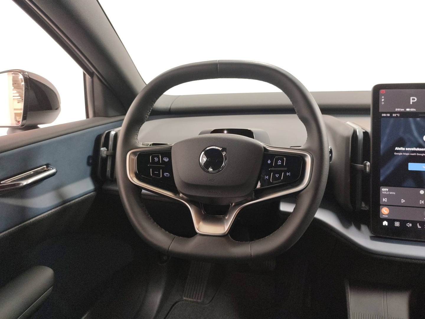 VOLVO EX30 2025