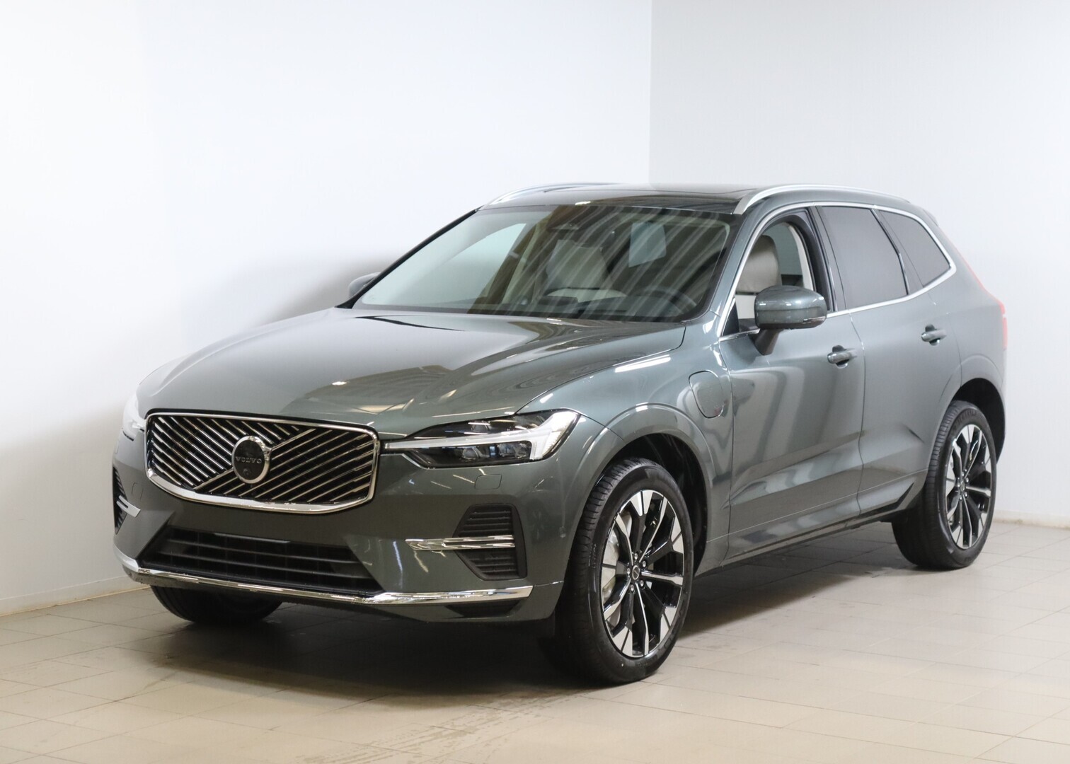 VOLVO XC60 2026