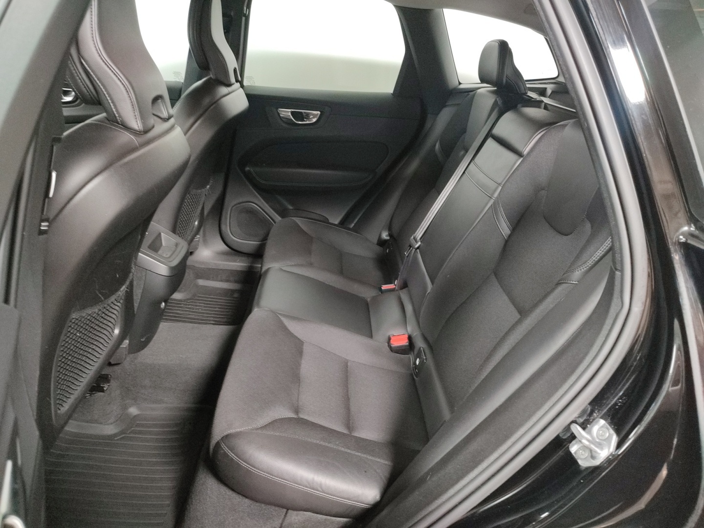 VOLVO XC60 2020