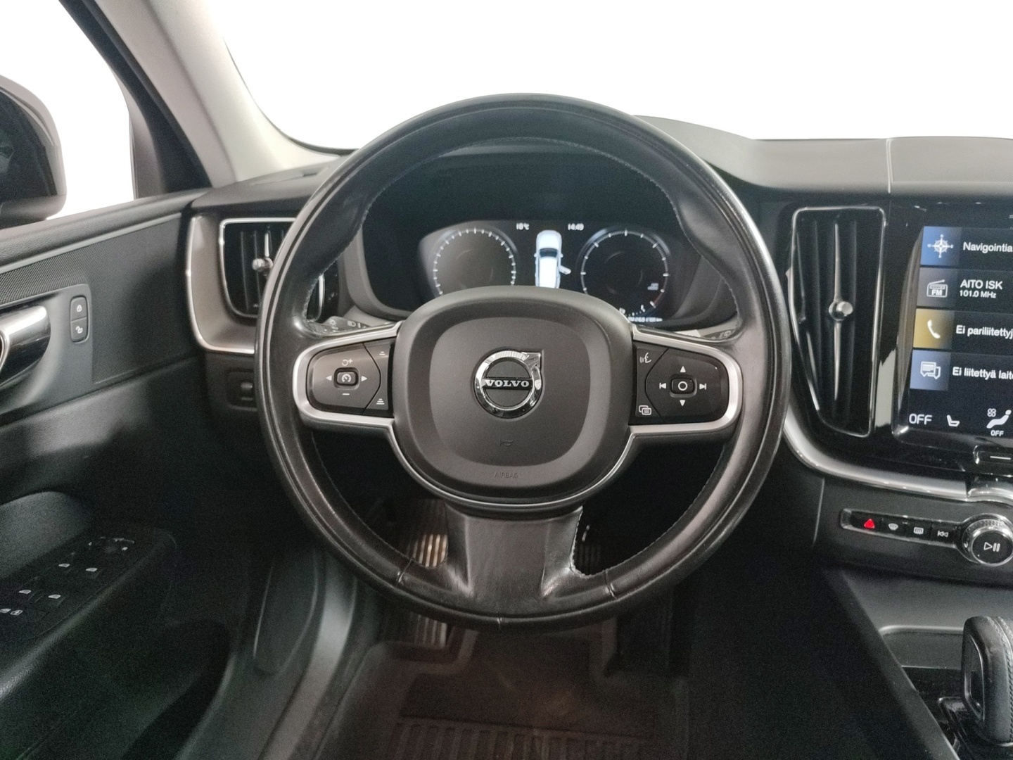 VOLVO XC60 2020