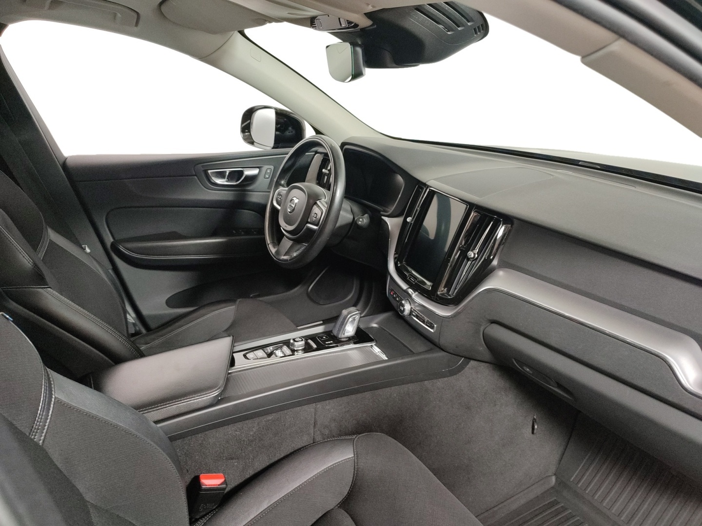 VOLVO XC60 2020