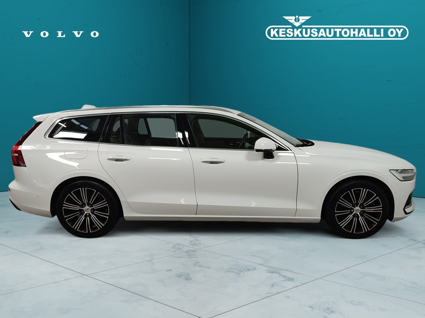 VOLVO V60 2020