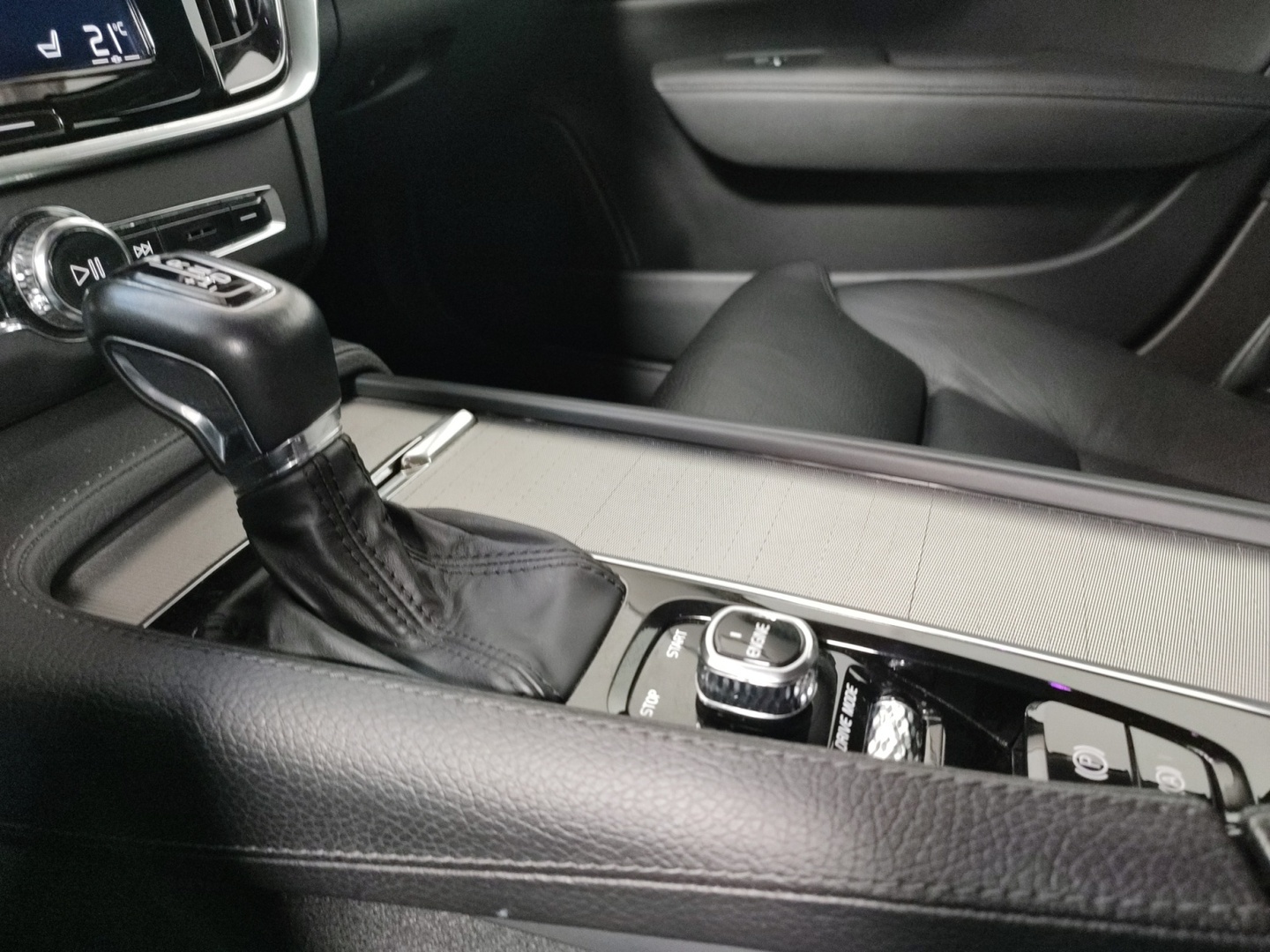 VOLVO V90 2017