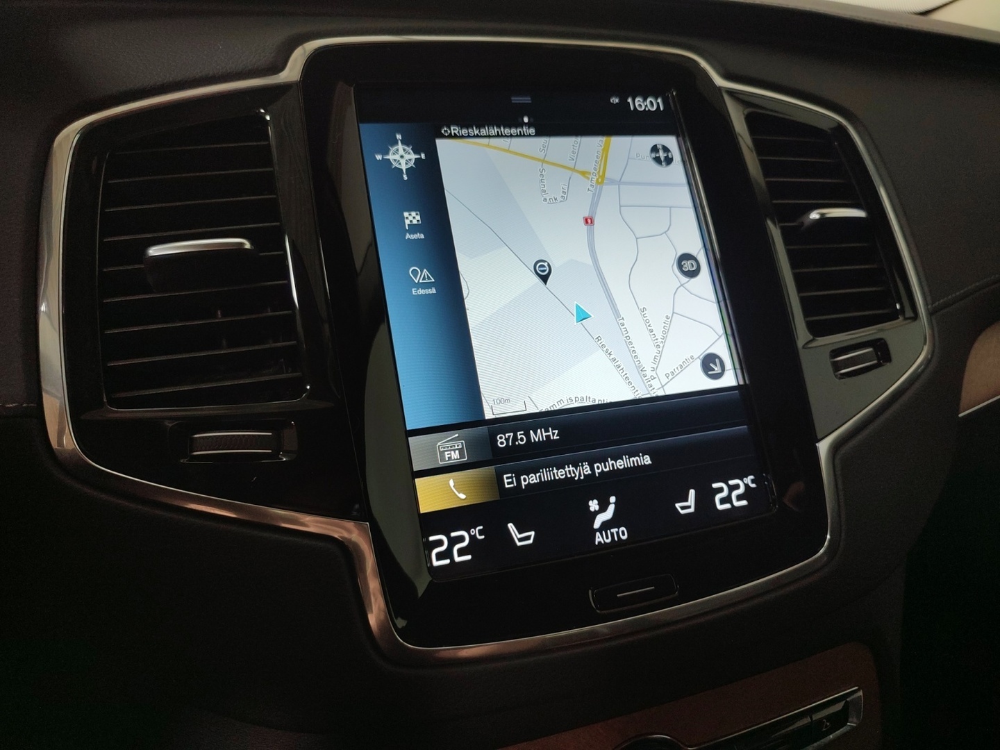 VOLVO XC90 2021