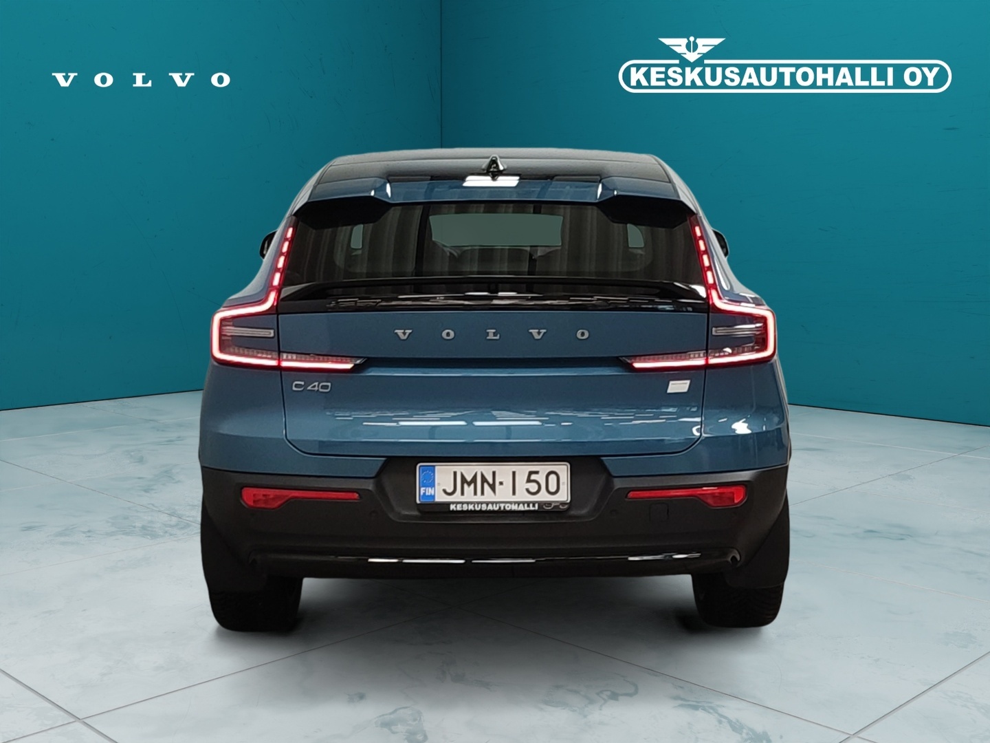 VOLVO C40 2023
