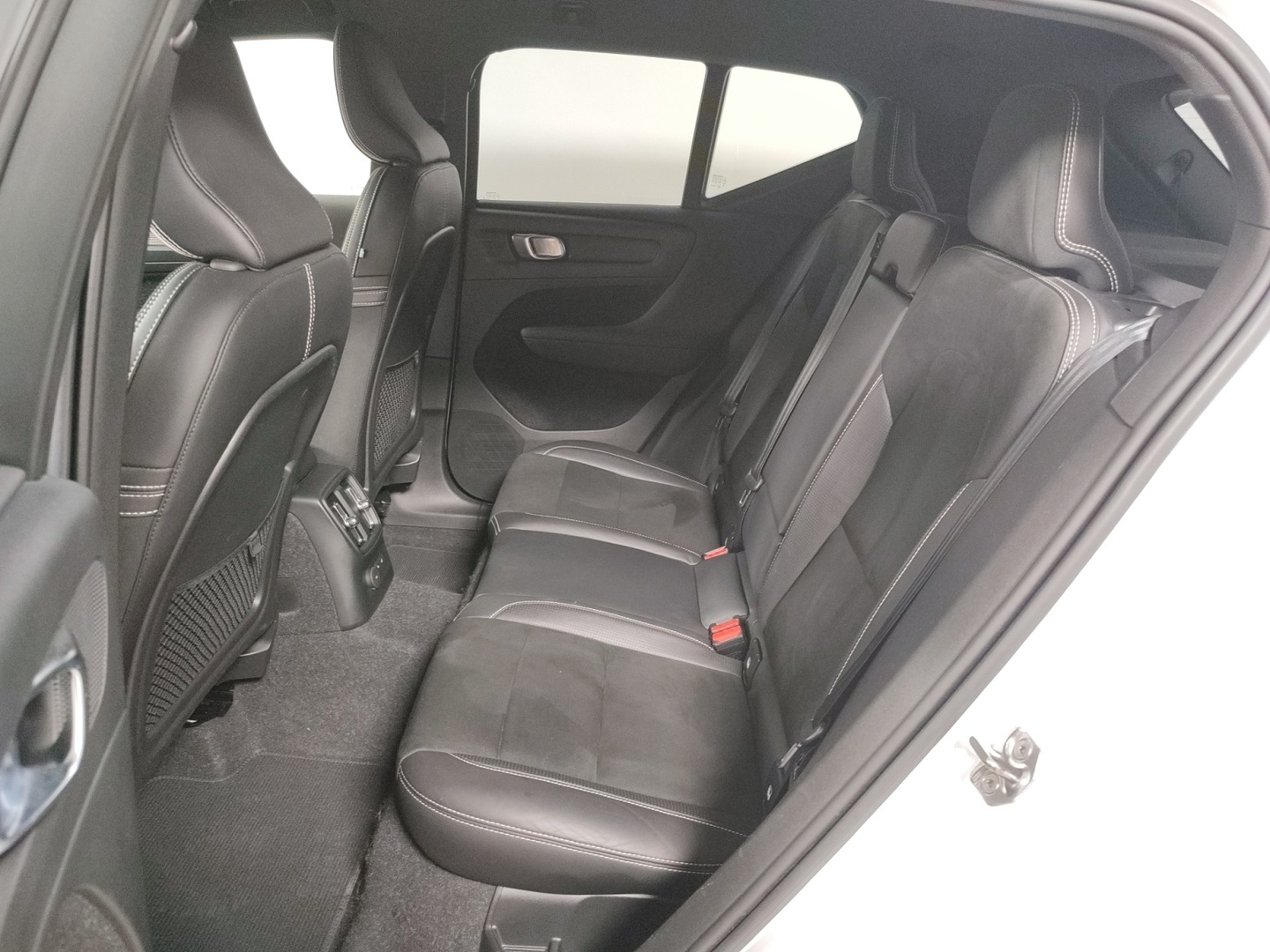 VOLVO XC40 2020