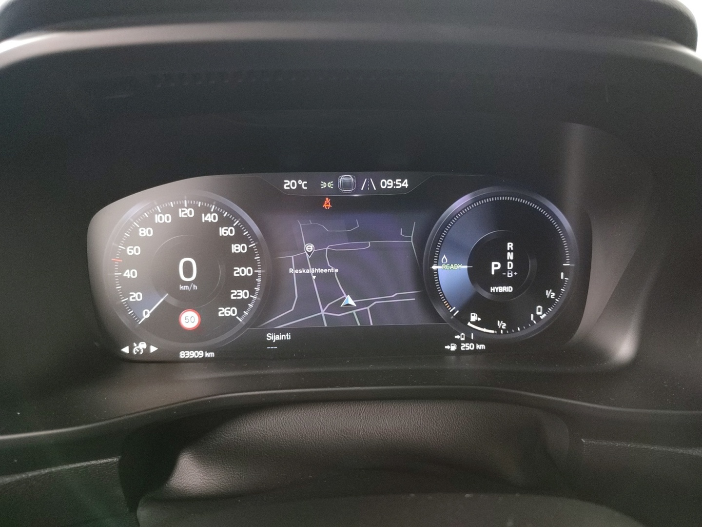 VOLVO XC40 2020