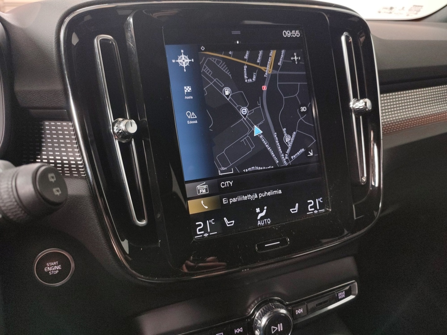 VOLVO XC40 2020
