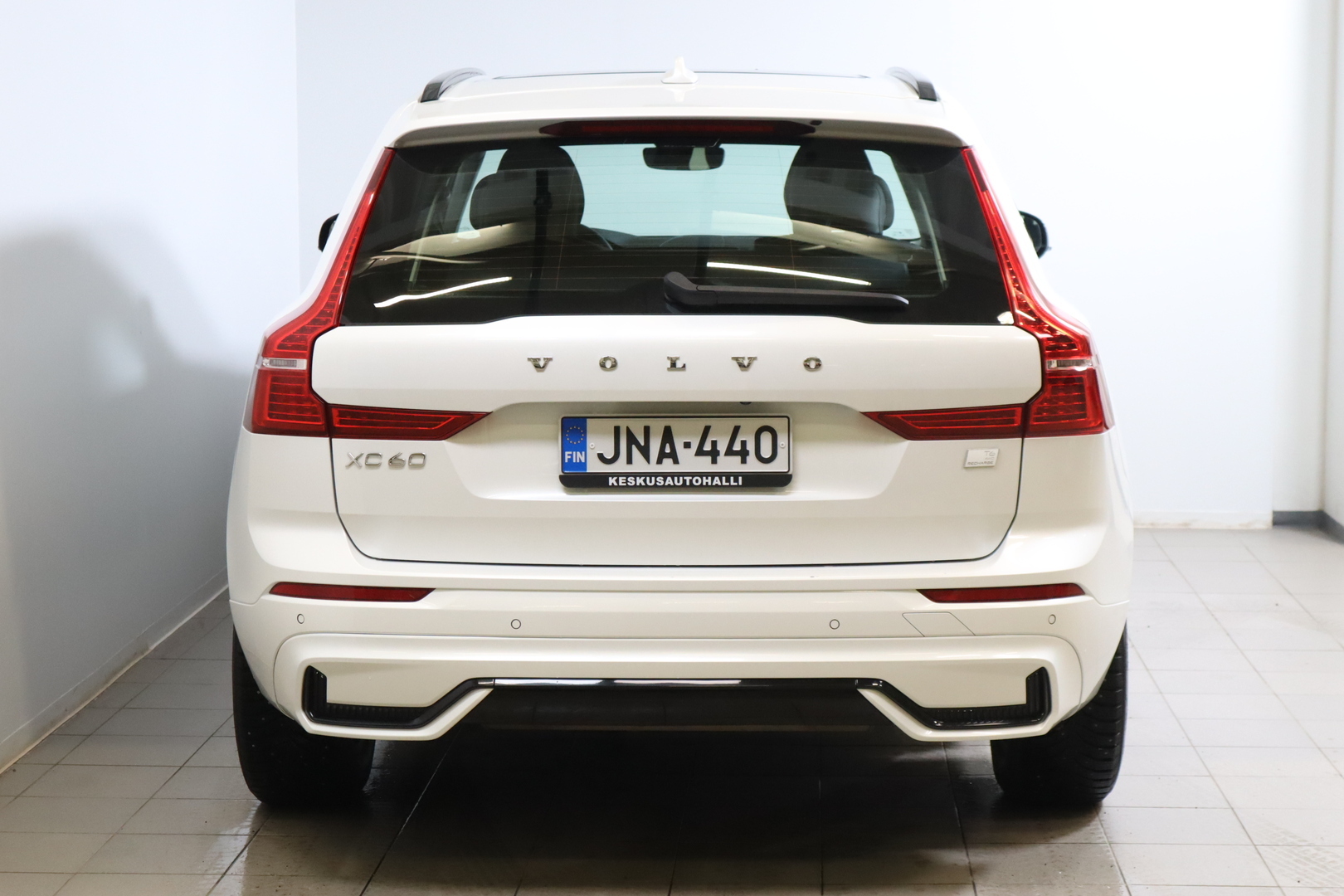VOLVO XC60 2024
