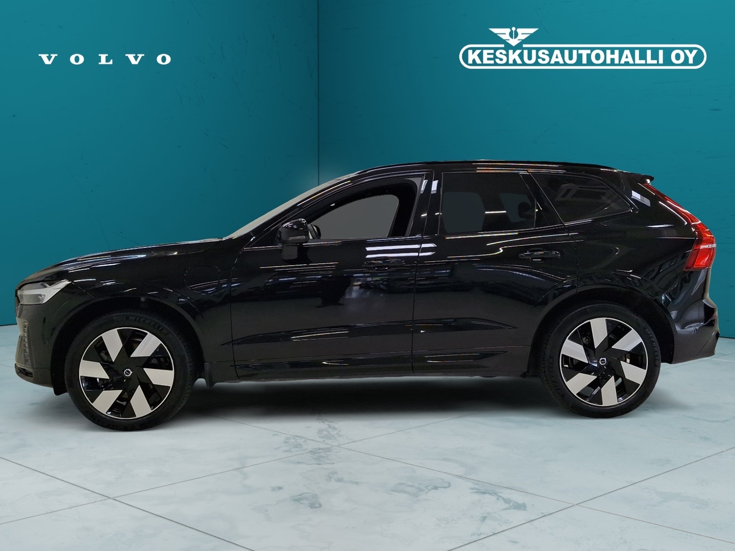 VOLVO XC60 2024