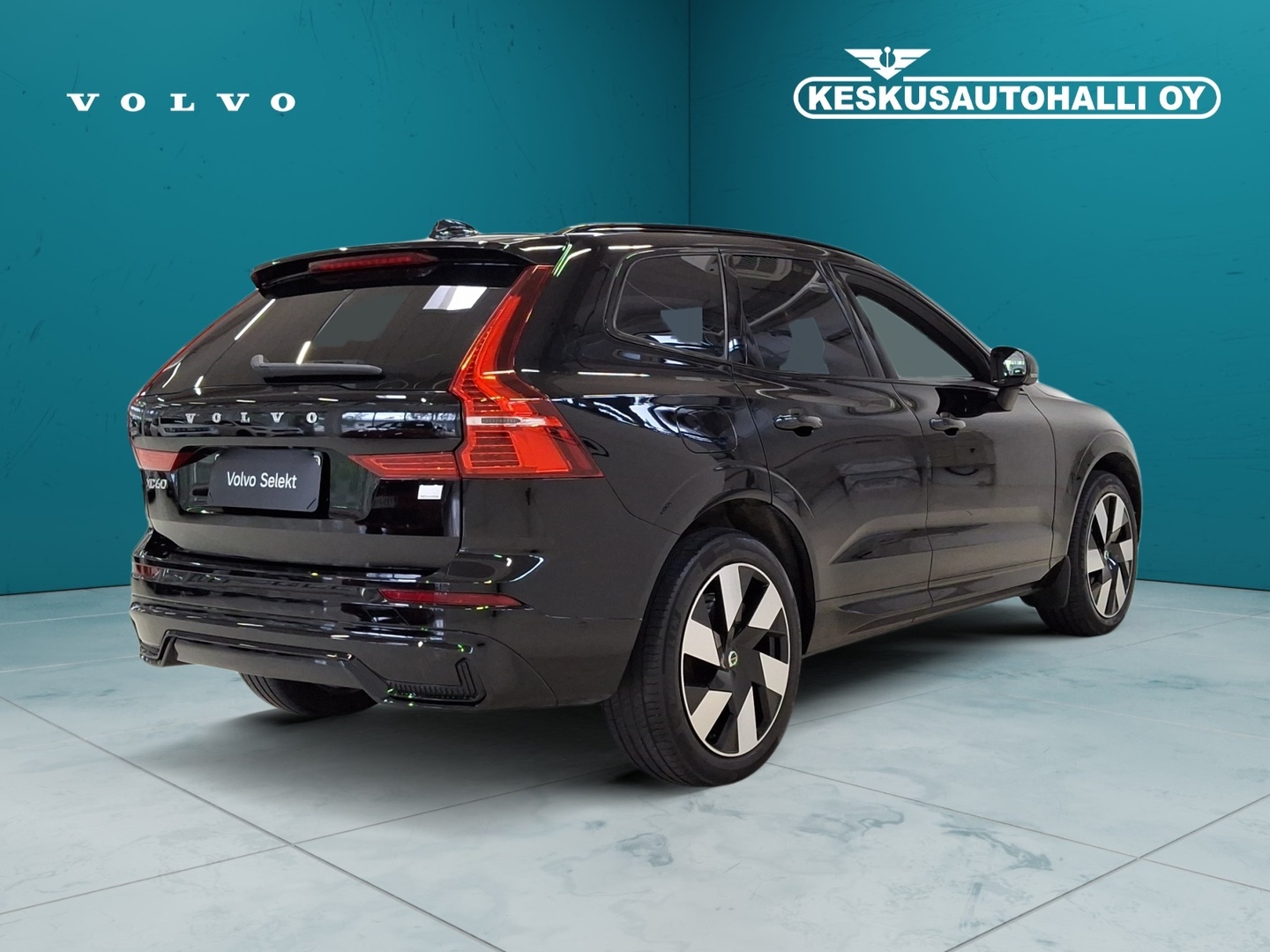 VOLVO XC60 2024