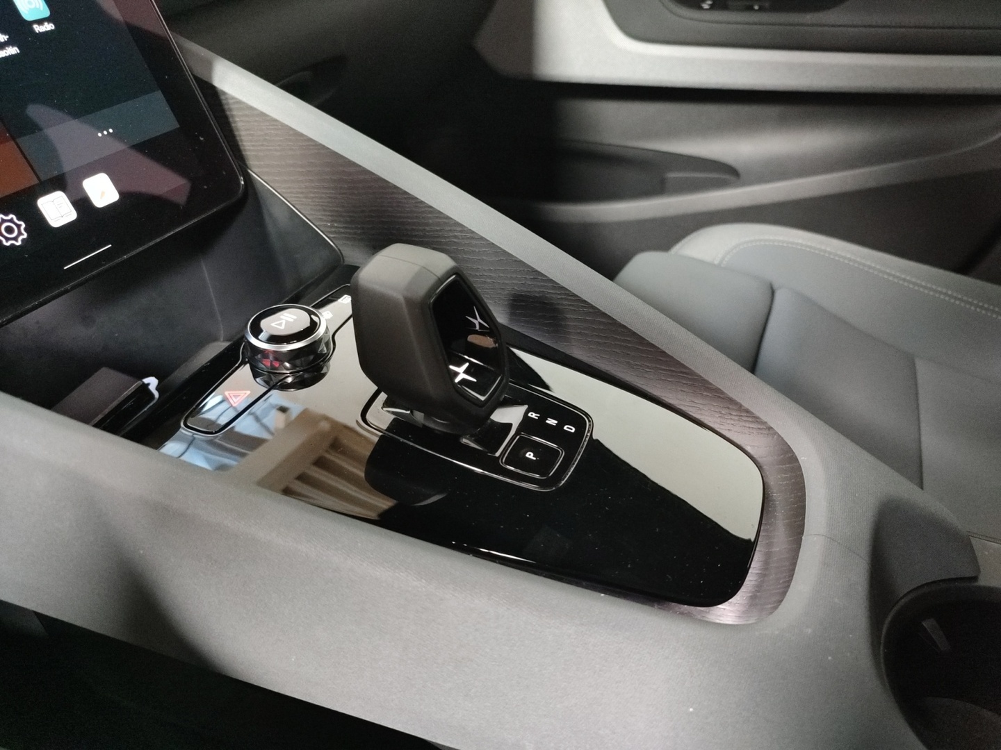 POLESTAR 2 2022