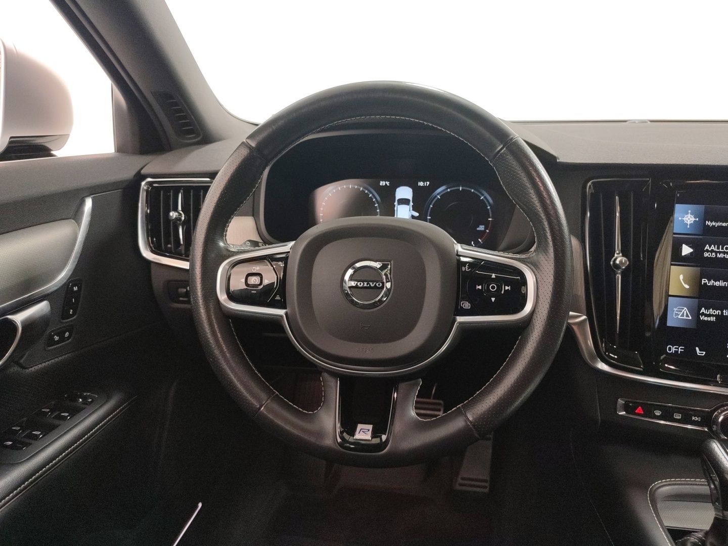 VOLVO S90 2018