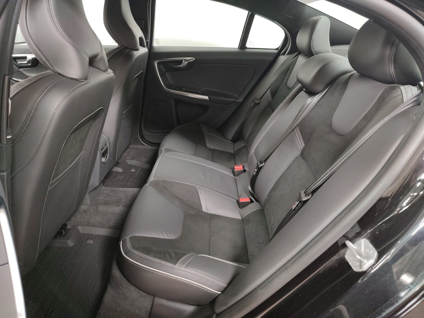 VOLVO S60 2018