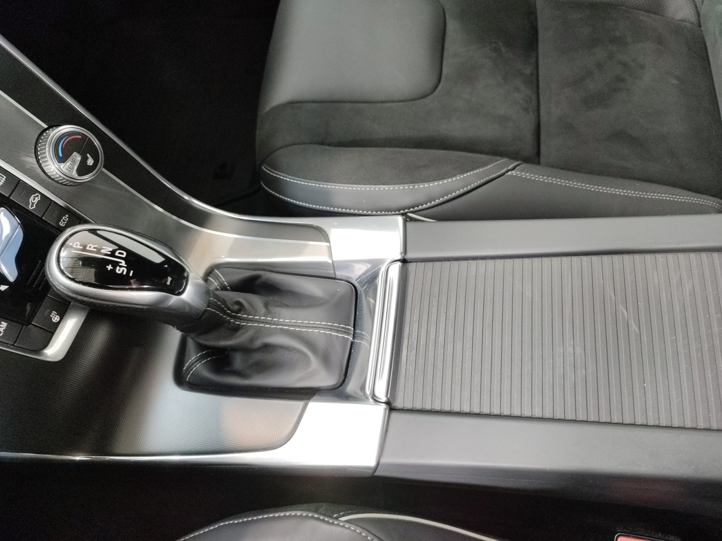VOLVO S60 2018