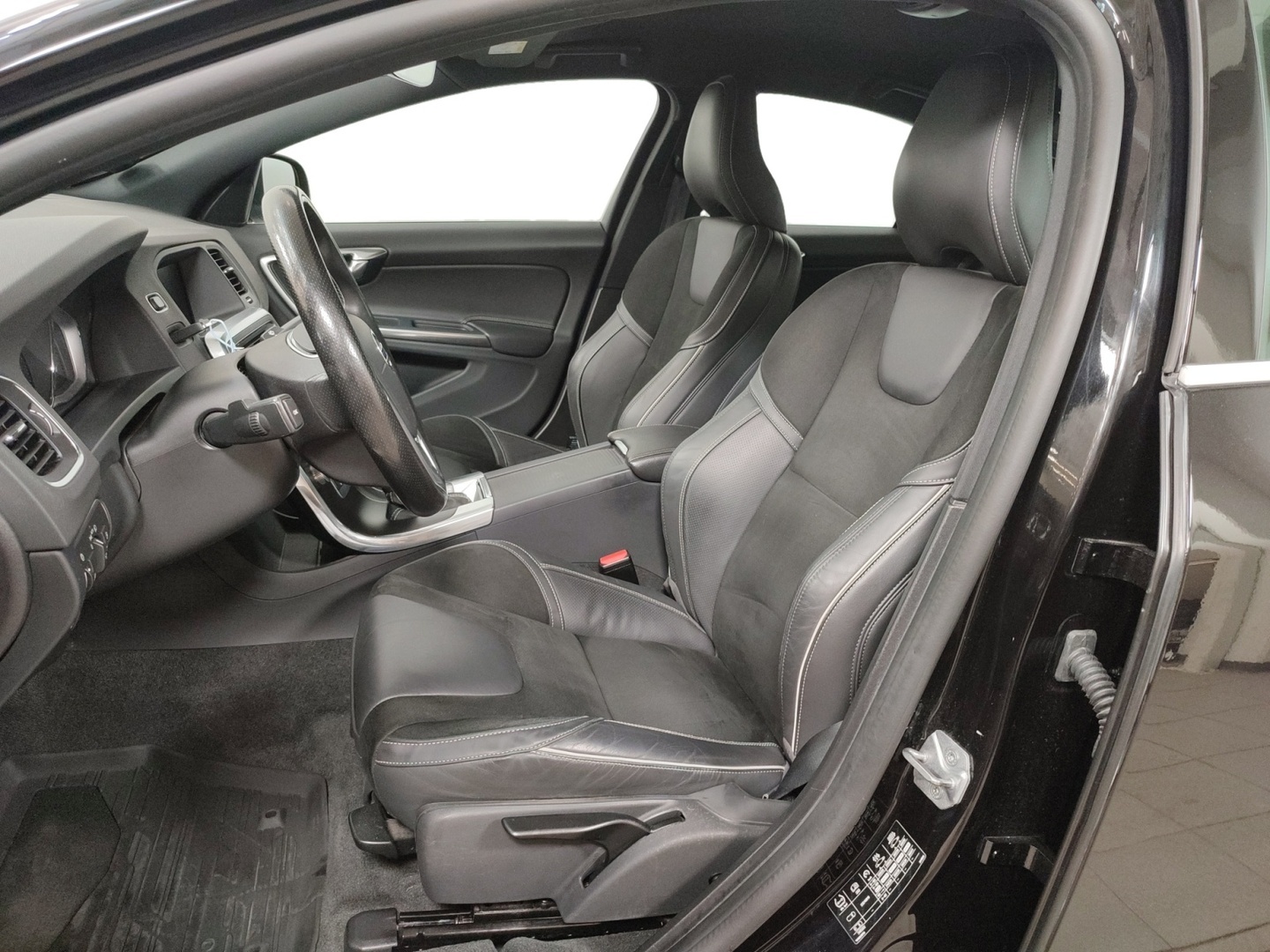 VOLVO S60 2018