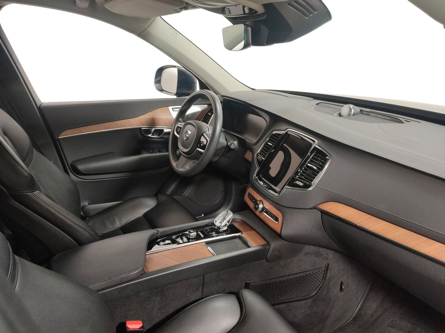VOLVO XC90 2021