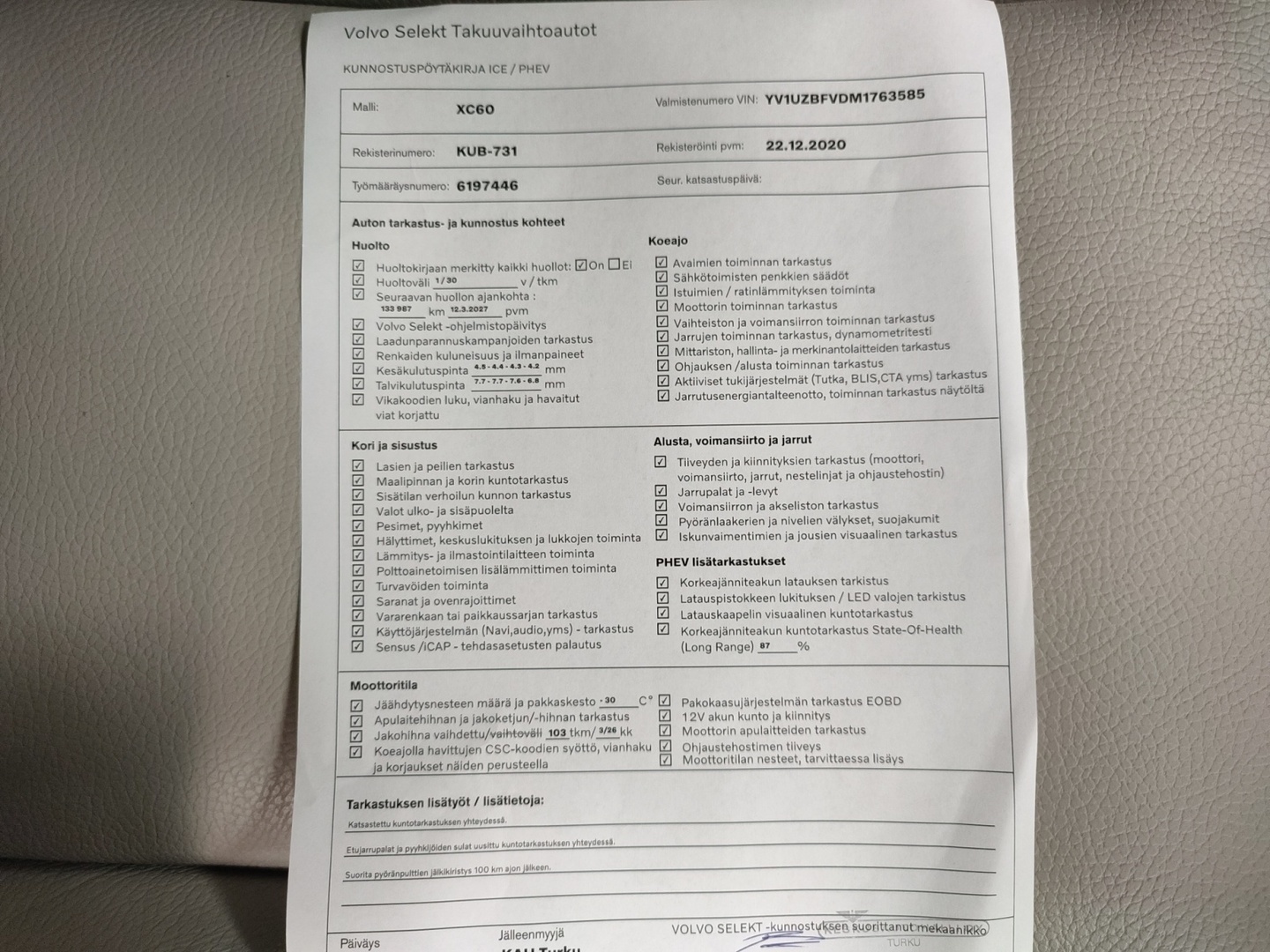 VOLVO XC60 2021